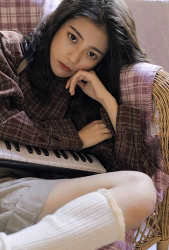 精选小说贵妃娘娘宫女出身，皇上偏宠着