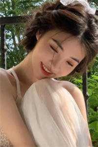 搬家后遇到白莲花女邻居