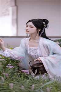 递归囚笼：量子之爱顾寒深波尔多全局