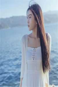 上厕所被人偷看，我精神病复发了耀祖白富美